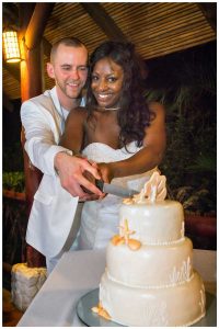 costa rica wedding cake