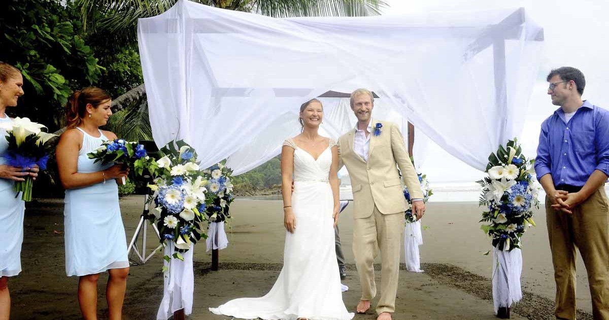 beach wedding package costa rica