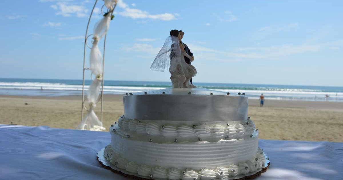 beach wedding planner costa rica