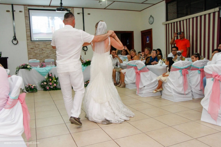 wedding dance in costa rica